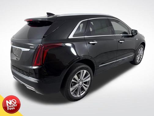 Stellar Black Metallic 2024 Cadillac XT5 Premium Luxury