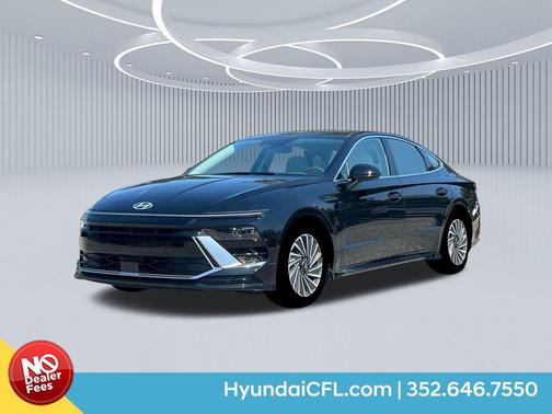 2025 Hyundai SONATA Hybrid SE