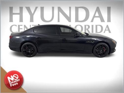 2022 Maserati Quattroporte Modena