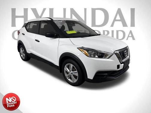 2020 Nissan Kicks S