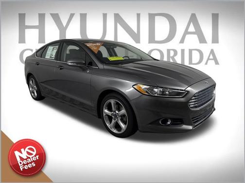 2013 Ford Fusion SE