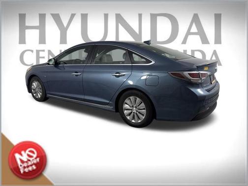 2016 Hyundai SONATA Hybrid SE