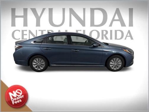 2016 Hyundai SONATA Hybrid SE