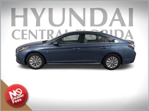 2016 Hyundai SONATA Hybrid SE