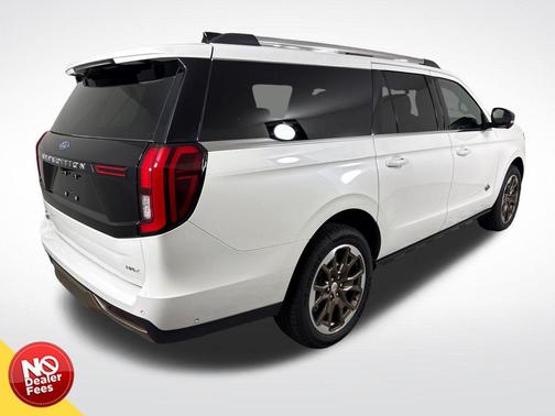Star White Metallic Tri-Coat 2025 Ford Expedition Max King Ranch