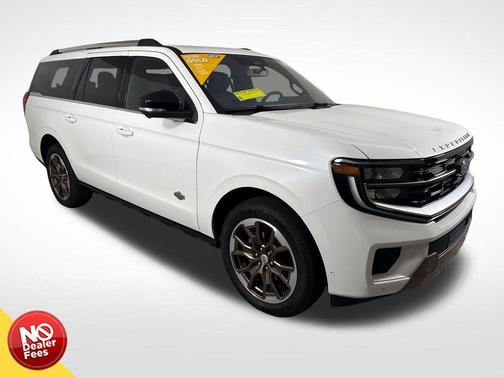 Star White Metallic Tri-Coat 2025 Ford Expedition Max King Ranch