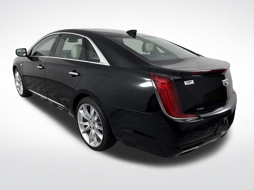 2018 Cadillac XTS Premium Luxury