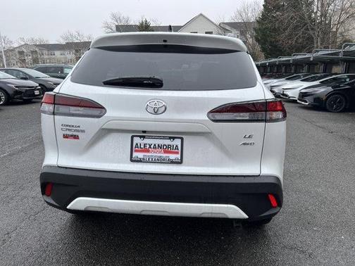 2026 Toyota Corolla Cross LE