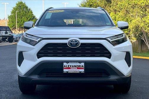 2022 Toyota RAV4 Hybrid XLE