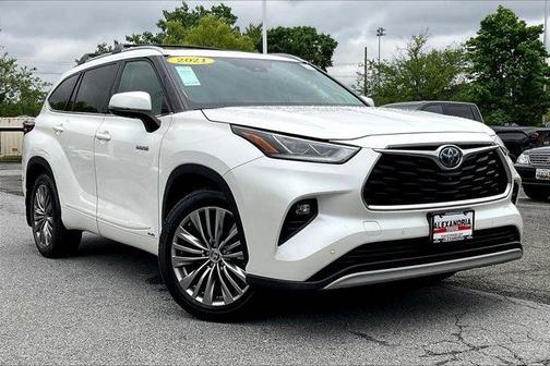 2021 Toyota Highlander Hybrid Platinum
