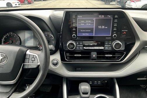 2022 Toyota Highlander L