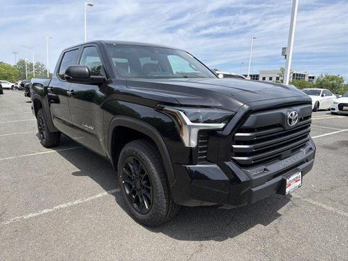 Midnight Black Metallic 2026 Toyota Tundra SR5