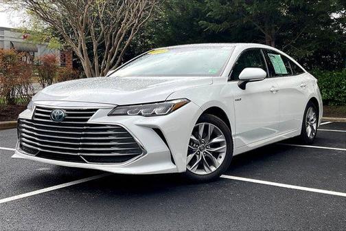 2019 Toyota Avalon Hybrid