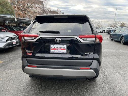 2025 Toyota RAV4 Limited