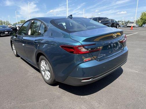 Ocean 2026 Toyota Camry LE