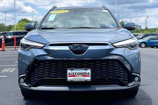 01K3 2024 Toyota Corolla Cross Hybrid XSE
