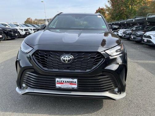 2026 Toyota Highlander XSE