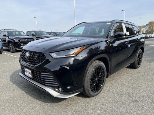 2026 Toyota Highlander XSE