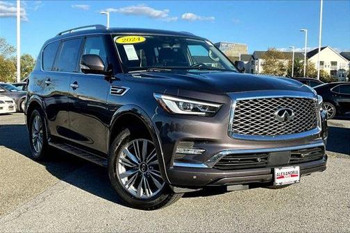 2024 INFINITI QX80 Luxe