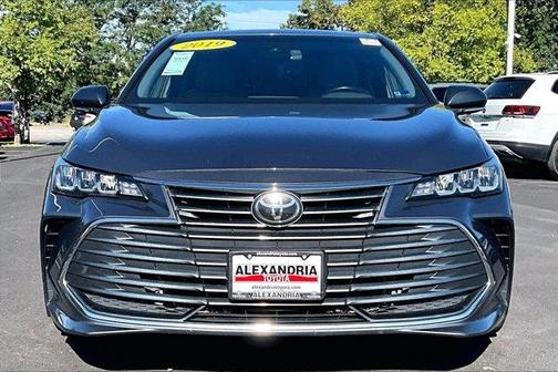 2019 Toyota Avalon XLE