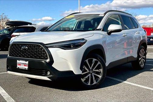 2022 Toyota Corolla Cross XLE