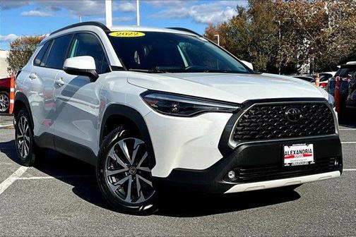 2022 Toyota Corolla Cross XLE