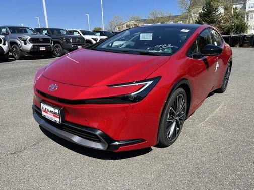 2025 Toyota Prius XLE