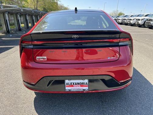 2025 Toyota Prius XLE