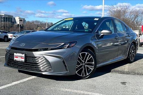 2025 Toyota Camry XLE