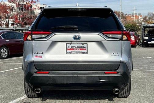 2021 Toyota RAV4 Hybrid XLE Premium