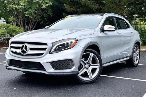 Silver 2015 Mercedes-Benz GLA-Class GLA 250 4MATIC