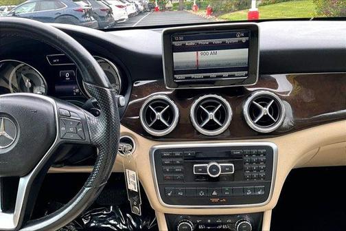 Silver 2015 Mercedes-Benz GLA-Class GLA 250 4MATIC