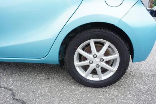 2013 Toyota Prius c Four
