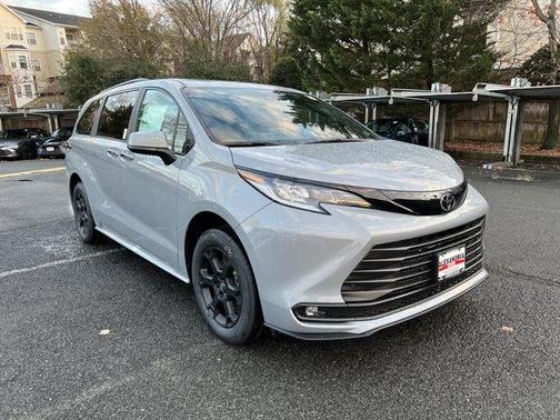 2026 Toyota Sienna Woodland Edition