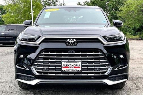 Platinum 2025 Toyota Grand Highlander Hybrid MAX