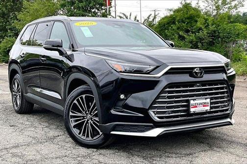 Platinum 2025 Toyota Grand Highlander Hybrid MAX