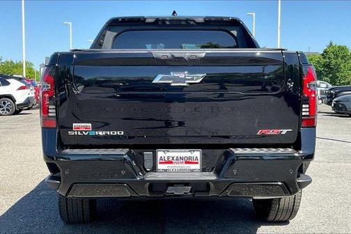 2024 Chevrolet Silverado EV RST