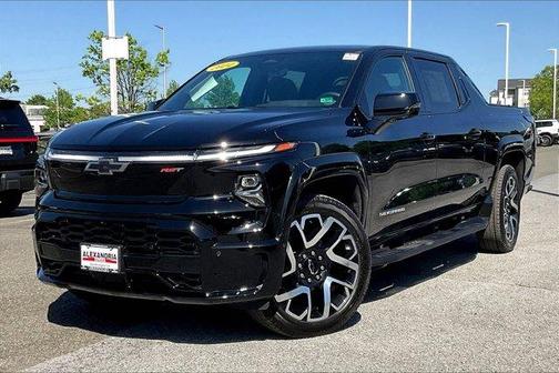 2024 Chevrolet Silverado EV RST