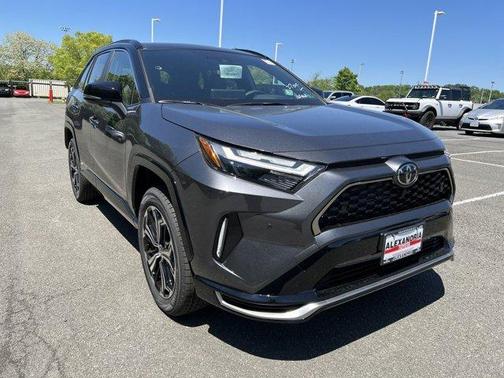 2025 Toyota RAV4 Plug-In Hybrid XSE