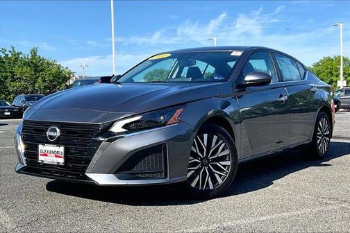 Gun Metallic 2023 Nissan Altima 2.5 SV