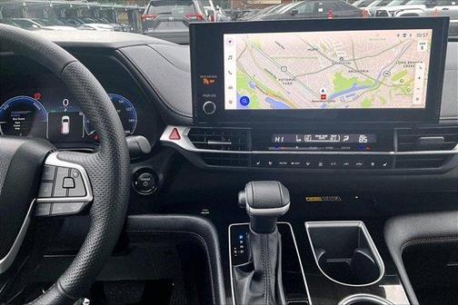 2025 Toyota Sienna Platinum 7 Passenger