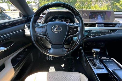 2019 Lexus ES 350