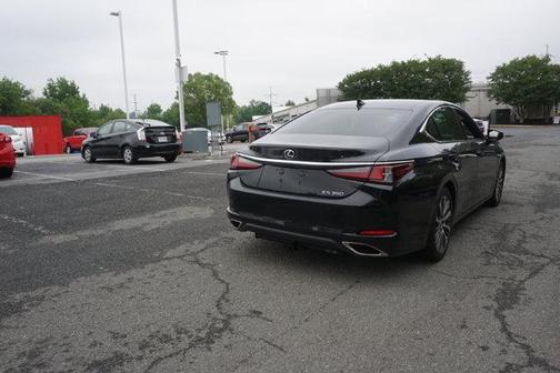 2019 Lexus ES 350