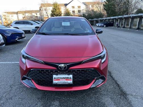 03U9 2026 Toyota Corolla Hatchback SE