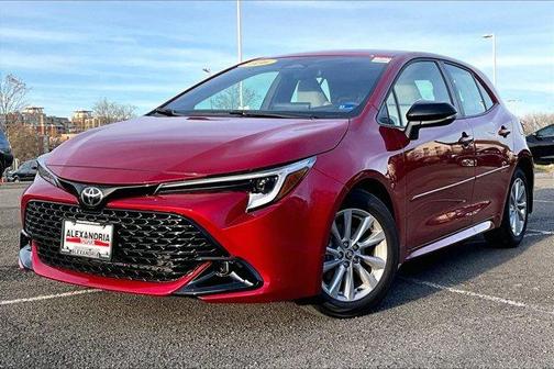 03U9 2026 Toyota Corolla Hatchback SE