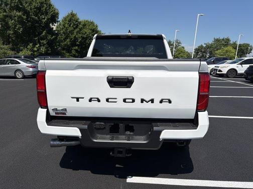 Ice 2026 Toyota Tacoma SR5