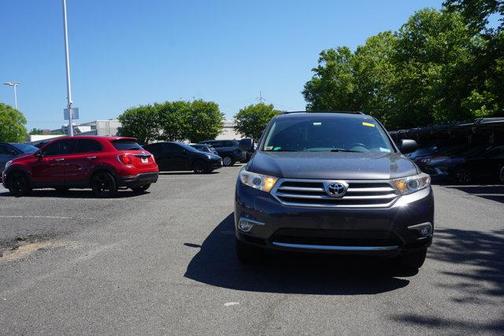 2013 Toyota Highlander Base Plus