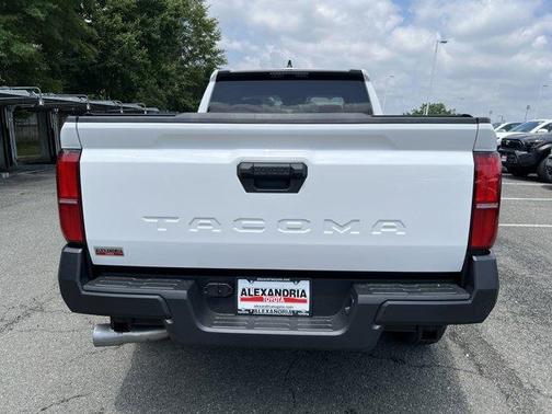 2025 Toyota Tacoma SR