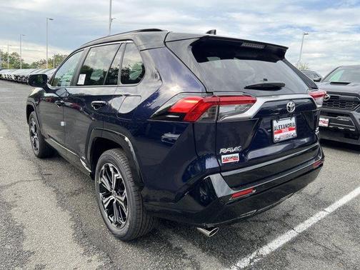 2025 Toyota RAV4 Plug-In Hybrid XSE