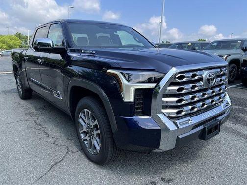 2025 Toyota Tundra Hybrid 1794 Edition